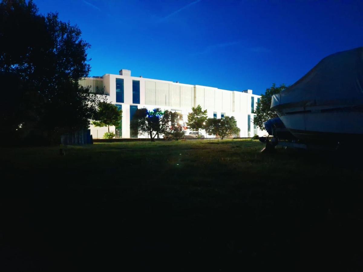 Apartmani Joja Biograd Na Moru Esterno foto